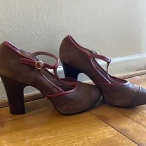 Fossil Leather and suede browns and red heels
